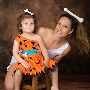 This Pebbles Flintstone dress is prepared with great care for your birthdays, photoshoots, parties and Halloween. We use high quality fabrics and tulles.. ıt includes; dress and hair clip. Flintstone Costume, Pebbles Costume, Pebbles Flintstone, Girls Costumes, Photoshoot Dress, High Quality Dress, Girl Costumes, Daughter Love, Birthday Outfit