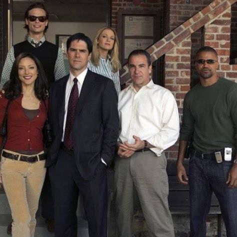 The original cast of Criminal Minds. Behavioral Analysis Unit, Thomas Gibson, Crimal Minds, Matthew Gray, Matthew Gray Gubler, Spencer Reid, Television Show, Movies Showing, Serie Tv