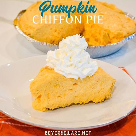 Pumpkin Chiffon Pie Recipe, Chiffon Pie Recipe, Pumpkin Chiffon, Pumpkin Chiffon Pie, Pie No Bake, Chiffon Pie, Pumpkin Cupcake Recipes, Pumpkin Filling, No Bake Pumpkin