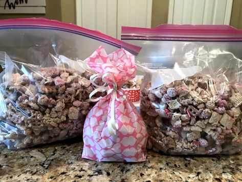 White Trash Recipe, White Chocolate Chex Mix, Penny Pincher, French Toast Casserole Recipes, Valentines Day Dinner, White Trash, Chex Mix, Valentine Projects, Sugar Cravings