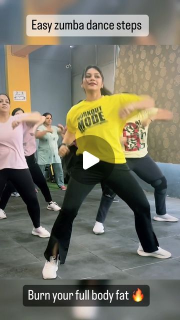 Anushka Rana on Instagram: "Everybody dance now 😀full video on my youtube channel..zumba dance #easyzumbadancesteps #zumbadancefitness #aerobicszumba #instafit #fitnessmotivation #fitindia #fitmoms #fitnessdancewithanushka #trending" Zumba Outfits For Women, Zumba Workout For Beginners, Solo Dance Video, Zumba For Beginners, Zumba Workout Videos, Zumba Dance Workouts, Everybody Dance Now, Zumba Outfit, Dance Workouts