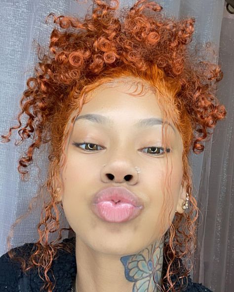 Ginger Hair On Light Skin, Ginger Head, Natural Afro Hairstyles, Colored Curly Hair, Dyed Natural Hair, Pretty Hair Color, Locs Hairstyles, Baddie Hairstyles, Pretty Eyes