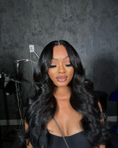 Love the fyeeee closure quick weave from stylist @deetoohollywood😍   Follow @bombtress_hair for more hair inspirations💕  Pick bomb hair and get bodied🤗  . . . . . . . . . . . . #explorepage #hairinspo #closurequickweave #middlepartquickweave #wandcurls #closuresewin #laceclosuresewin #closureinstall #closurewig #laceclosurewig #hairclosure #sewins #unprocessedhair #closureunit #bodywavebundles #bodywavehair #hairbundles #gluelesswig #closureunit #laceclosure #sewinweave #traditionalsewin Closure Quick Weave, Frontal Wig Hairstyles, Blowout Hair, Quick Weave, Hair Laid, Dope Hairstyles, Body Wave Hair, Baddie Hairstyles, Black Girls Hairstyles