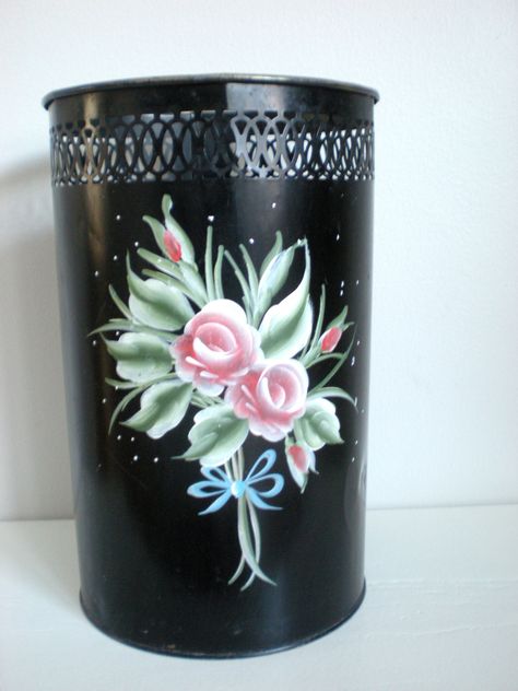 MID CENTURY DECOR Metal Trash Basket Can Black Decorated Painted Flowers Rose Motif Detecto Shabby Chic Style, Waste Baskets by chloeswirl on Etsy Painted Trash Cans, Metal Trash Cans, Waste Baskets, Bathroom Trash Can, Vintage Laundry, Rose Motif, Century Decor, Waste Basket, Mid Century Decor