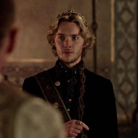 Francis De Valois Reign, King Face Claim, Francis Reign, Francis Valois, Reign Aesthetic, Keyword Pin, Toby Regbo, Mary Queen Of Scots, Bride Book