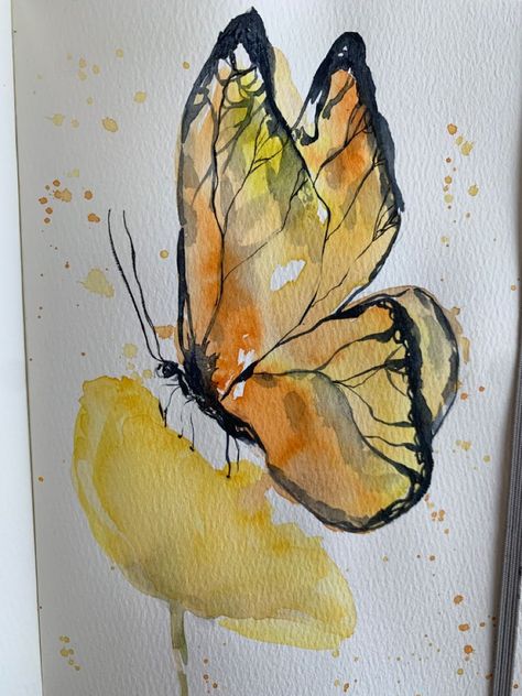 watercolorillustrations #watercolordrawing wa Watercolor Butterfly Painting, Water Colour Butterfly, Watercolor Bumble Bee, Butterfly Watercolor Painting, Mom Painting, Painting Clipart, Butterflies Clipart, Watercolor Butterflies, Watercolor House Painting