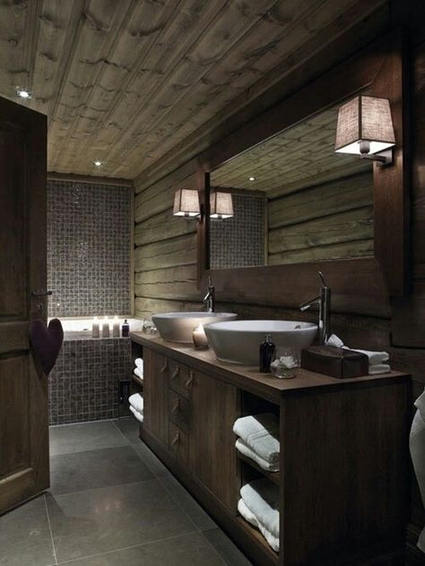 . Chalet Bathroom, Norwegian Cabin, Man Cave Bathroom, Cabin Inspiration, Cabin Bathrooms, Wooden Cottage, Wooden Cabins, Cabin Style, Wooden House