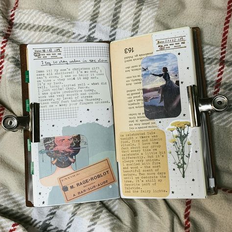 December 21st : bulletjournal Poetry Journal, Journal Bullet, Bulletin Journal Ideas, Art Journal Therapy, Bullet Journal Lettering Ideas, Journal Aesthetic, Creative Journal, Bullet Journal Inspo, Sketchbook Journaling