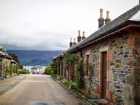 Luss, Scotland Luss Scotland, Loch Lomond Scotland, Scottish Cottages, Lakeside Village, Scotland Vacation, Highland Village, Harbor Town, Bonnie Scotland, Edinburgh City