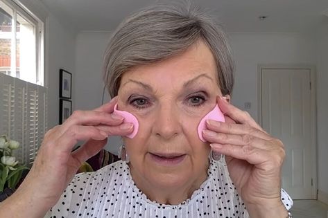 Applying Blush For Older Women, Where To Apply Blush, Minimum Makeup, Hourglass Blush, Rectangle Face Shape, Rectangle Face, Woman With Blue Eyes, How To Do Eyebrows, 60 Year Old Woman