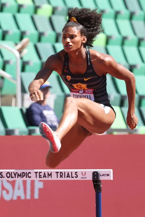 Anna Cockrell's Speech After Qualifying for Tokyo Olympics Anna Cockrell, Noah Lyles, Emotional Speech, Sports Track, Olympic Team, Tokyo Olympics, Track And Field, Pose Reference, Workout Clothes