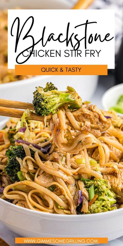 Looking for a delicious and easy weeknight dinner recipe? Try our quick and tasty Blackstone chicken stir fry! Packed with protein and veggies, it's a healthy and flavorful meal the whole family will love. Chicken Stir Fry On Blackstone, Blackstone Chicken Stir Fry Recipes, Stir Fry Recipes Blackstone, Blackstone Grill Meal Prep, Blackstone Stir Fry Recipes, Blackstone Meal Ideas, Blackstone Meal Prep, Blackstone Stir Fry, Blackstone Chicken Recipes