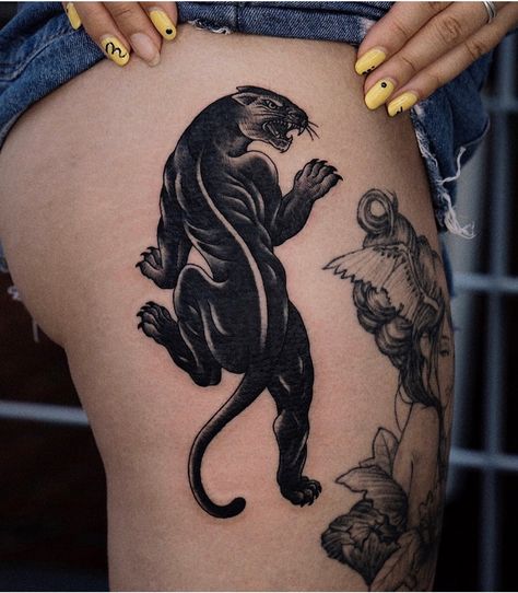 Puma Tattoo, Black Panther Tattoo, Panther Tattoo, Hand Poke, Spine Tattoo, Black Ink Tattoos, Neck Tattoo, Big Tattoo, Blackwork