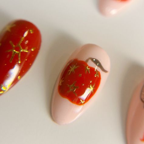 Fantastic Mr Fox Apple Nails, Pomegranate Seed Nails, Wes Anderson Nails, Fantastic Mr Fox Nails, Fun Red Nails, Pomegranate Nails, Apple Nail Art, Isolated Chrome, Mistletoe Nails