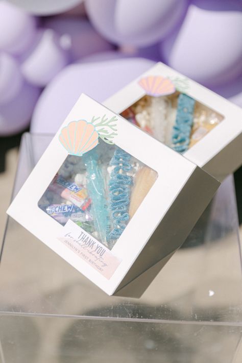 Oneder The Sea Party Favors, Shellebrate First Birthday, Seashell Birthday Party, Shellebrate Birthday, Under The Sea First Birthday, Adult Birthday Party Ideas, Underwater Birthday, Pearl Aesthetic, Spring Entertaining