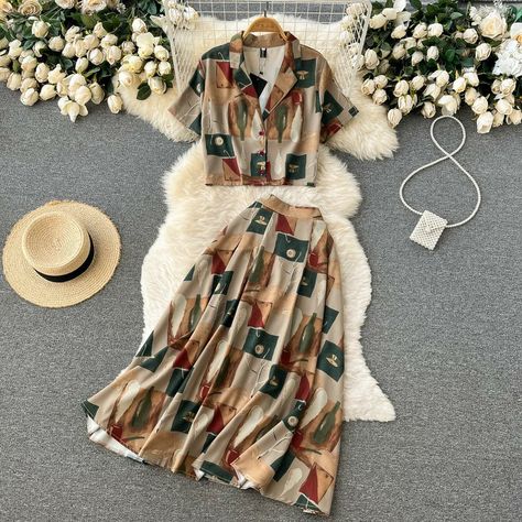 Women Silhouette, 2piece Outfits, Chic Dress Classy, Outfit Korean, Plus Size Party Dresses, Zipper Skirt, Chiffon Fashion, Pleated Maxi Skirt, Twin Set