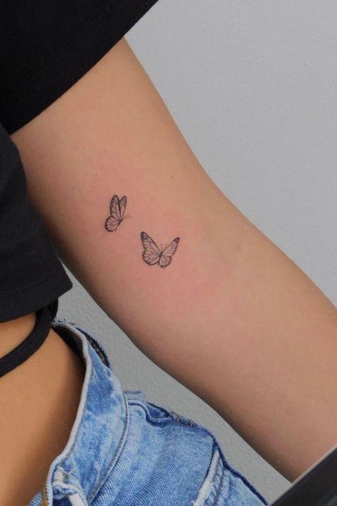 Minimalist Tattoo Design, Maching Tattoos, Small Butterfly Tattoo, Butterfly Tattoos For Women, Petite Tattoos, Cute Small Tattoos, Small Hand Tattoos, Minimalist Tattoos, Dainty Tattoos