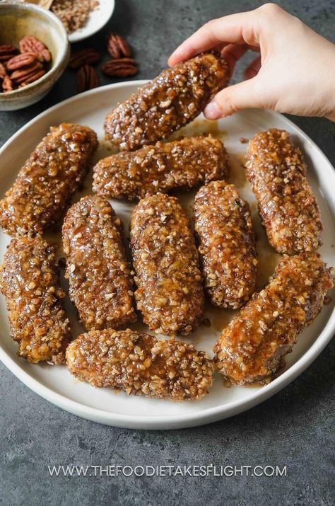 Baked Pecan Crusted Tofu Tenders with Maple Miso Glaze - The Foodie Takes Flight Tofu Tenders, Ms Vegan, Protein Entrees, Orange Tofu Recipe, Crusted Tofu, Tofu Recipes Vegan, Miso Glaze, Vegan Asian, Eat Veggies