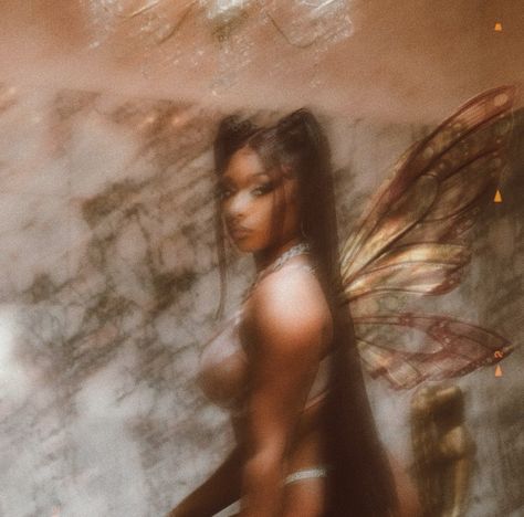 brooklynnˣ on Twitter: "megan thee stallion as a fairy… " Megan Thee Stallion Brown, Raining Money, Pixie Hollow, Megan Thee Stallion, Makeup Room, Brown Aesthetic, Music Artists, Aesthetic Pictures, Aesthetic Wallpapers