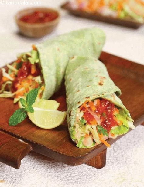 Spinach Tahini Wrap ( Wraps and Rolls) recipe Vegetarian Wrap, Veg Wraps, Vegetarian Wraps, Wrap Rolls, Veg Recipe, Flat Breads, Wrap Recipe, Veggie Wraps, Paneer Tikka