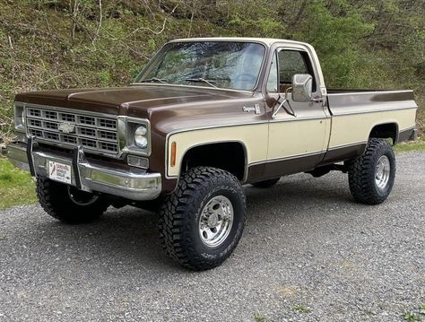 Chevy Square Body Trucks, Squarebody Chevy, Gmc 4x4, Square Body Trucks, Square Body Chevy, Chevy K10, Single Cab Trucks, Chevy 4x4, Classic Cars Chevy