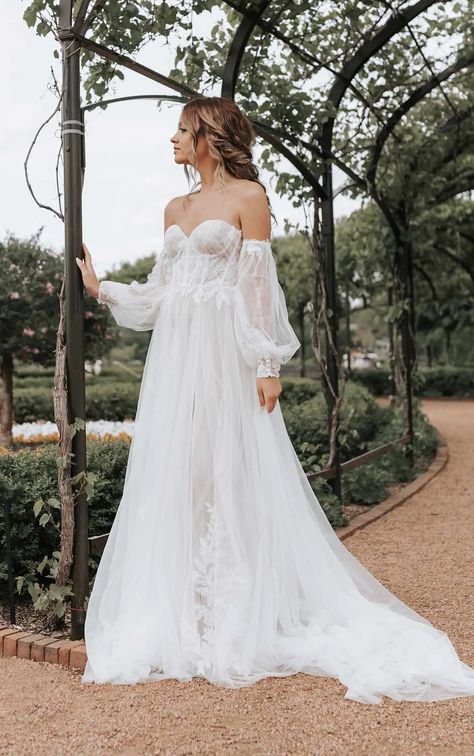 Flattering Wedding Dress, Off Shoulder Wedding Dress, Wedding Dress Flowy, Essense Of Australia, Rustic Wedding Dresses, Bohemian Wedding Dresses, Long Sleeve Wedding, Wedding Dress Sleeves, Long Wedding Dresses