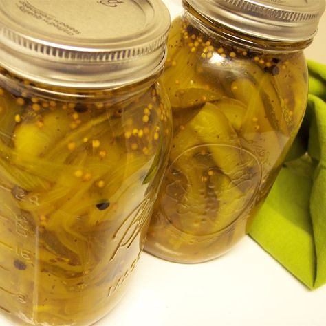 Million Dollar Pickles Million Dollar Pickles Recipe, Million Dollar Pickle Recipe, Million Dollar Pickles, Refrigerator Pickles Dill, Pickle Recipes, Pickles Recipe, Pickling Spice, Pickle Butter, Homemade Pickles