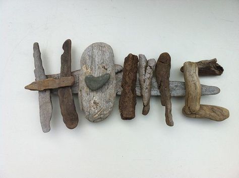 Crafts With Driftwood, Tre Kunst, Driftwood Diy, Driftwood Projects, Driftwood Decor, Driftwood Crafts, Beach Crafts, Driftwood Art, Nature Crafts