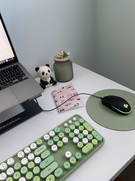 Green College Aesthetic, Dorm Vibes, Green Widget, Green Pc, Podcast Setup, Green Vibes, Green Quotes, Desk Layout, Gaming Stuff