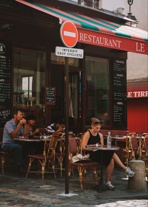 Street photography, Paris, travel, people People In Cafe Photography, Cafe Street Photography, In Cafe Photography, Cafe Street, Street Photography Paris, Sketching Reference, Cafe Photography, Fantasy Cottage, Travel People