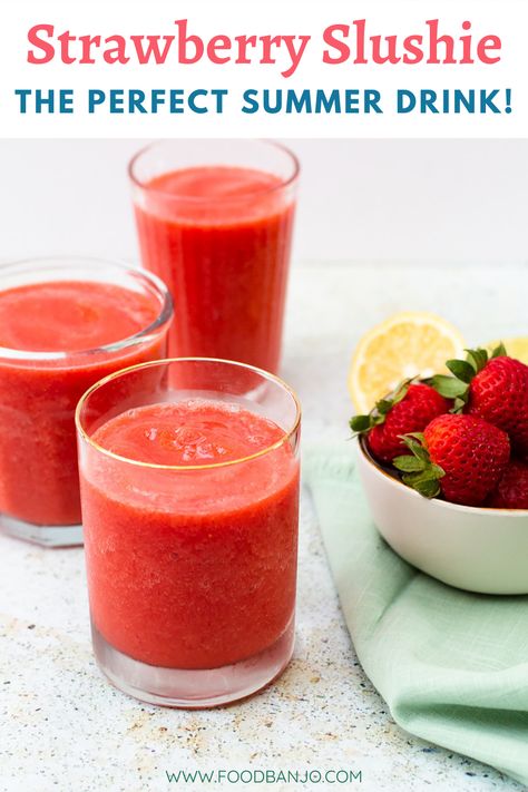 strawberry slush Non Alcoholic Strawberry Drinks, Strawberry Slushy Recipe, Strawberry Slushies Recipes, Strawberry Drinks Non Alcoholic, Strawberry Slushies, Adult Slushies, Alcoholic Slushies, Summer Punch Recipes, Strawberry Slushie