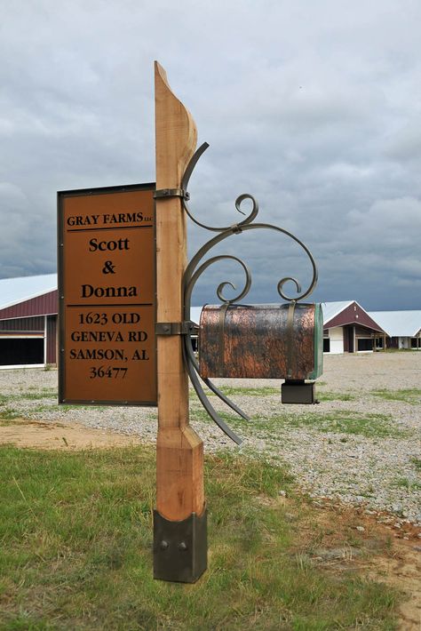 Highlands Sign - Phillips Metal Works Mailbox With Farm Sign, Farm Signs Entrance, Mailbox Sign, Rustic Mailboxes, Antique Mailbox, Driveway Sign, Mailbox Makeover, Farm Entrance, Mailbox Landscaping