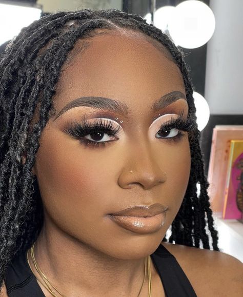 Black Eyeshadow Looks Black Women, Nude Glam Makeup Black Women, Cut Crease Eyeshadow Black Women, Nude Cut Crease Makeup, Full Glam Makeup Looks Black Women, Eyeshadow Looks Black Women, Cut Crease Makeup Looks, Nude Makeup Black Women, Brown Cut Crease