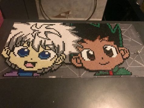 Perler bead Hunter x Hunter I saw a stitch pattern for gon and killua and thought it be awesome as a perler Bead Pattern since there's not much hunter x hunter Patterns for perler beads made Kelsey Flaherty Hxh Perler Beads, Hunter X Hunter Perler Beads, Anime Perler Beads, Hunter X Hunter Logo, Perler Anime, Anime Perler, Perler Bead Mario, Hunter Logo, Modele Pixel Art