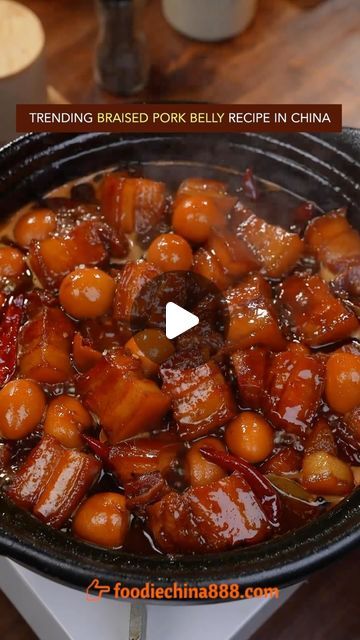 Braised Pork Recipes, Pork Belly Stir Fry, Chinese Pork Belly Recipe, Asian Pork Belly, Meat Cooking, Braised Pork Belly, Asian Pork, Pork Belly Recipes, How To Cook Pork