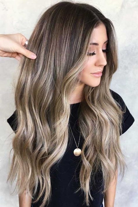 Partial Vs Full Highlights #highlights #brunette Caramel Hairstyles, Cabelo Ombre Hair, Honey Hair Color, Dark Caramel, Hair Color Chart, Hair Color Highlights, Trendy Hair Color, Brown Blonde Hair, Ombre Hair Color