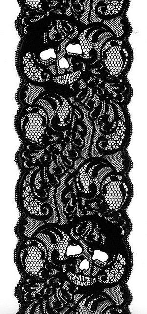 ✯ Skulls Lace ✯ I HAVE FINALLY FOUND A WAY THAT I LIKE TO INCORPORATE SKULLS INTO THE WEDDING!!!!!!!!!!!!!! SO INLOVE! Hope Tattoos, Tattoo Lace, Garter Tattoo, Lace Skull, Tattoo Thigh, Oh My Goddess, Lace Tattoo, Sleeves Ideas, Lace Garter