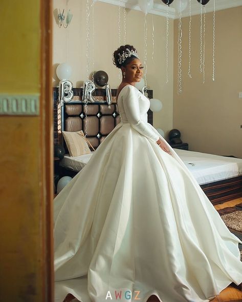 Plus Size Wedding Dresses Black, Wedding Dresses Black Women, Extravagant Wedding Dresses, Satin Wedding Dresses, Wedding Dresses Black, Dresses Black Women, Plus Size Wedding Dresses, Extravagant Wedding, Ball Wedding