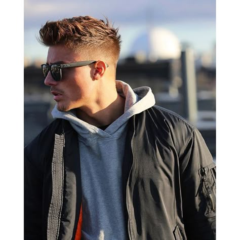 New Hair Cut Style, Gents Hair Style, Mens Hairstyles Thick Hair, Beard Hairstyle, Faded Hair, Men Haircut Styles, Cool Hairstyles For Men, Mens Haircuts Fade, Corte De Cabelo Masculino