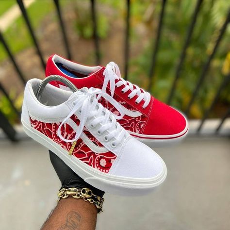 Red Bandana Shoes, Vans Shoes Fashion, Vans Shoes Women, Custom Bandana, Custom Vans Shoes, Painted Shoes Diy, Custom Sneakers Diy, Mens Vans Shoes, Custom Shoes Diy