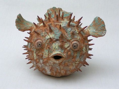 Sculpture Animal, Clay Fish, Pottery Handbuilding, Puffer Fish, Fish Pattern, Fish Wall Art, Fish Sculpture, Raku Pottery, Ceramic Fish