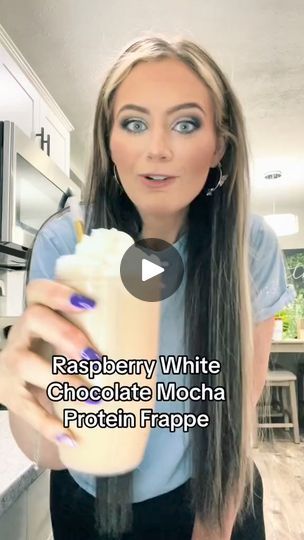 Protein Frappe, Frappe Coffee, Raspberry White Chocolate, White Chocolate Mocha, Chocolate Mocha, Keto Drink, Healthy Shakes, White Chocolate Raspberry, Coffee Recipe