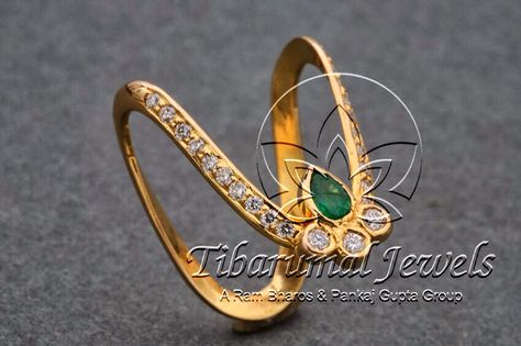 Armband or ring Prathanam Ring Designs Latest, Pathanapu Ring Design, Pradanam Ring Designs, Vanku Rings Gold Latest, Prathanam Ring Designs, Vangi Ring, Vanki Designs Jewellery, Matte Jewelry, Gold Jewelry Simple Necklace