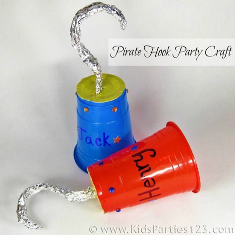 Cute pirate hook craft for little kids. Made out of a cup and tin foil Pirate Hook, Pirate Activities, Pirate Crafts, Tinkerbell Party, Pirate Day, Pirate Birthday, Halloween This Year, Pirate Theme, Pirate Party