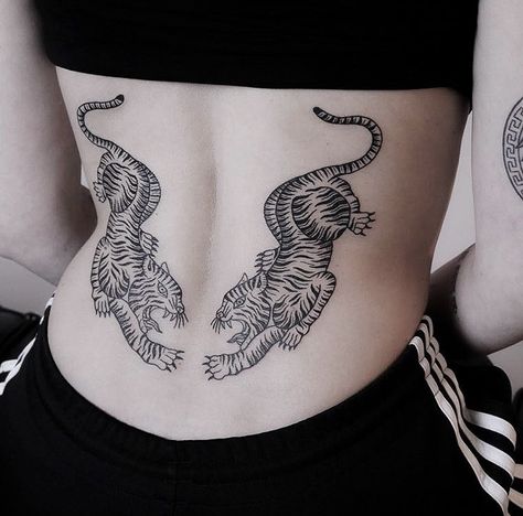 4,660 Likes, 33 Comments - Melina Wendlandt (@xoxotattoo) on Instagram: “Little underboobi. ✣ CHECK OUT MY STUDIO @vadersdye ✣” Tiger Tattoos, Sak Yant Tattoo, Tattoo Apprentice, Tattoo Girl, Tiger Tattoo, Hip Tattoo, Back Tattoos, Piercing Tattoo, Tattoo Styles