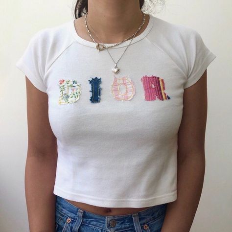 White Baby Tee, 00s Mode, Vintage Streetwear, Dream Clothes, Baby Tee, Fashion Killa, Aesthetic Outfits, Diy Fashion, Infant Tees