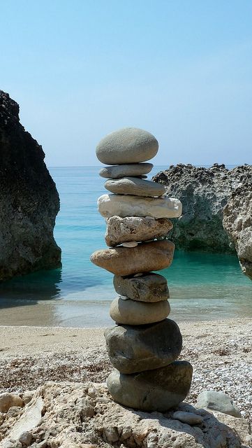 Pebbles by GoSouthEast, via Flickr #Lefkada #Greece Yin En Yang, Stone Balancing, Rock Sculpture, Balance Art, Rock And Pebbles, Tropical Escape, Visiting Greece, Love Rocks, Beach Stones