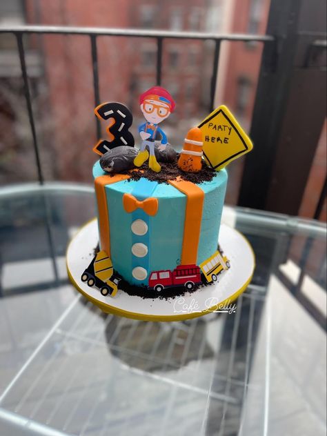 Blippi Cupcake Cake, Blippi Construction Cake, Birthday Cake For 3 Yrs Old Boy, Blippi Sheet Cake Ideas, Homemade Blippi Cake, Blippi 3rd Birthday Cake, Blippi Theme Cake, Blippi Vehicles Birthday, Blippi Birthday Cake