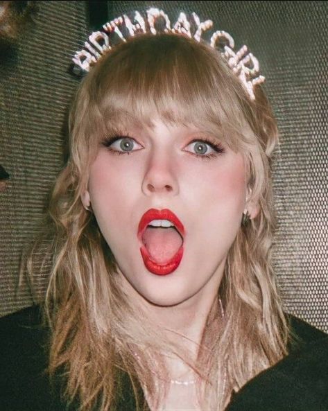 My Birthday, Taylor Swift, Swift, A Woman, Happy Birthday, On Twitter, Birthday, Twitter