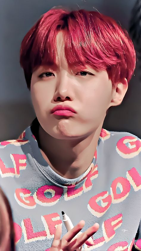 Foto Jhope Cute, Hobi Hd Pics, Cute J-hope, J-hope Photoshoot, Hope Wallpaper, Bts Army Logo, Hope Photos, Jhope Cute, V Cute